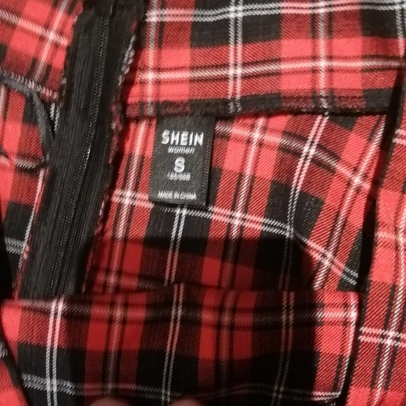 Plaid mini skirt - Picture 3 of 3